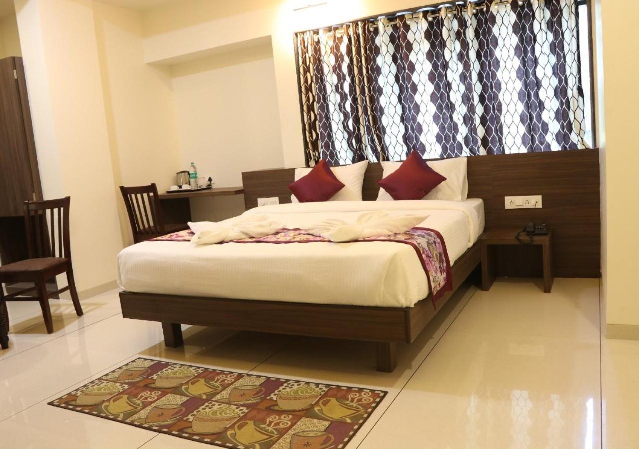 The Hotel Relax Kankavli Kankavali ภายนอก รูปภาพ