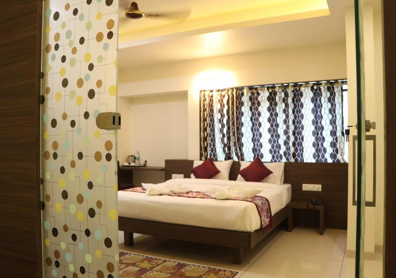 The Hotel Relax Kankavli Kankavali ภายนอก รูปภาพ